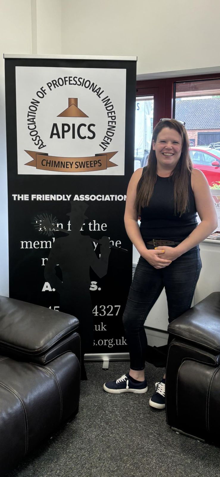 Lindsey Moss · The Mistress of Flues — chimney sweep in North Devon